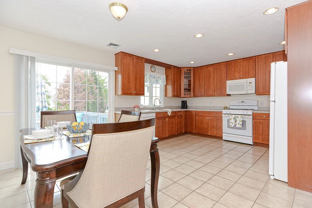 237 Pleasant Street, Unit 237 Norwood, MA 02062 - Photo 3 of 40