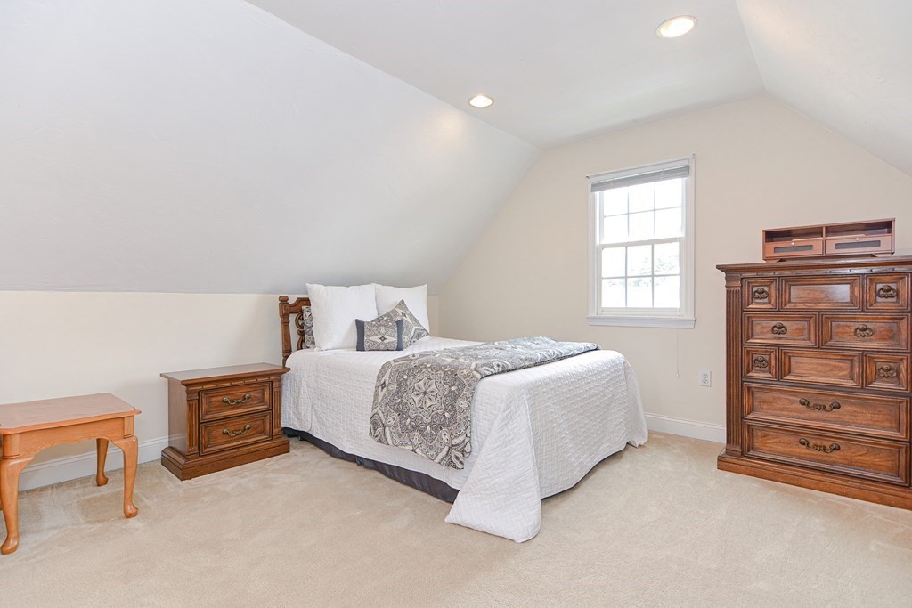 237 Pleasant Street, Unit 237 Norwood, MA 02062 - Photo 31 of 40