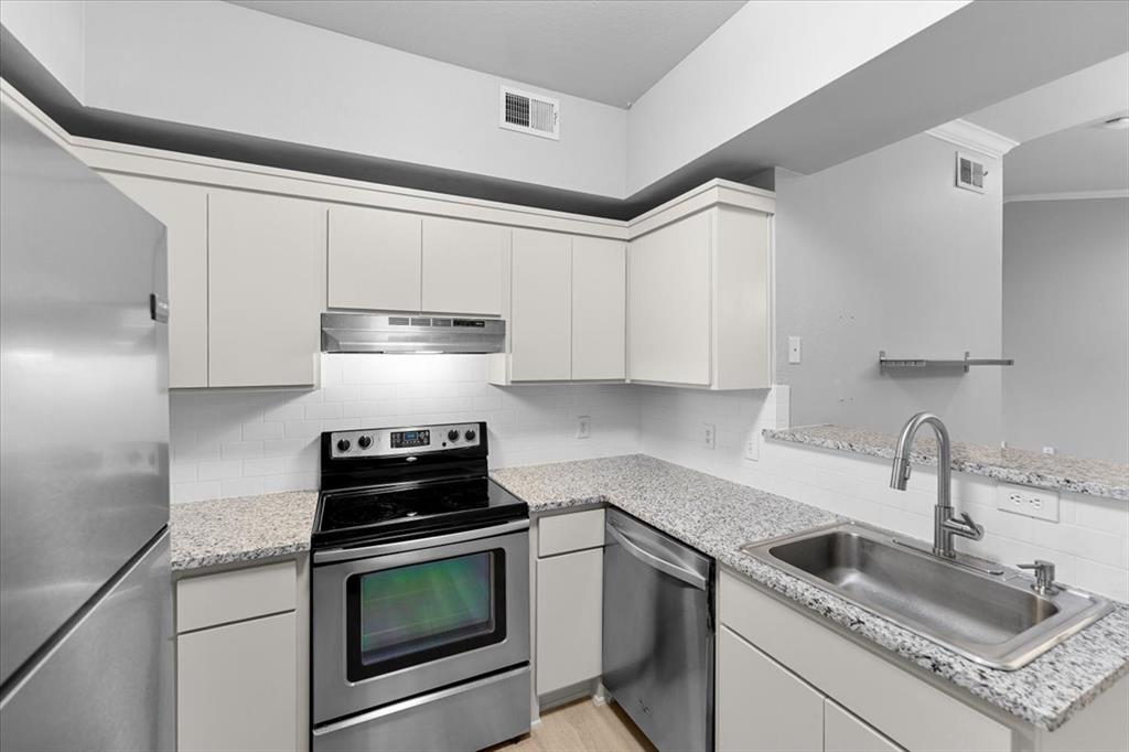 2601 Preston Road Plano, TX 75093 - Photo 8 of 40