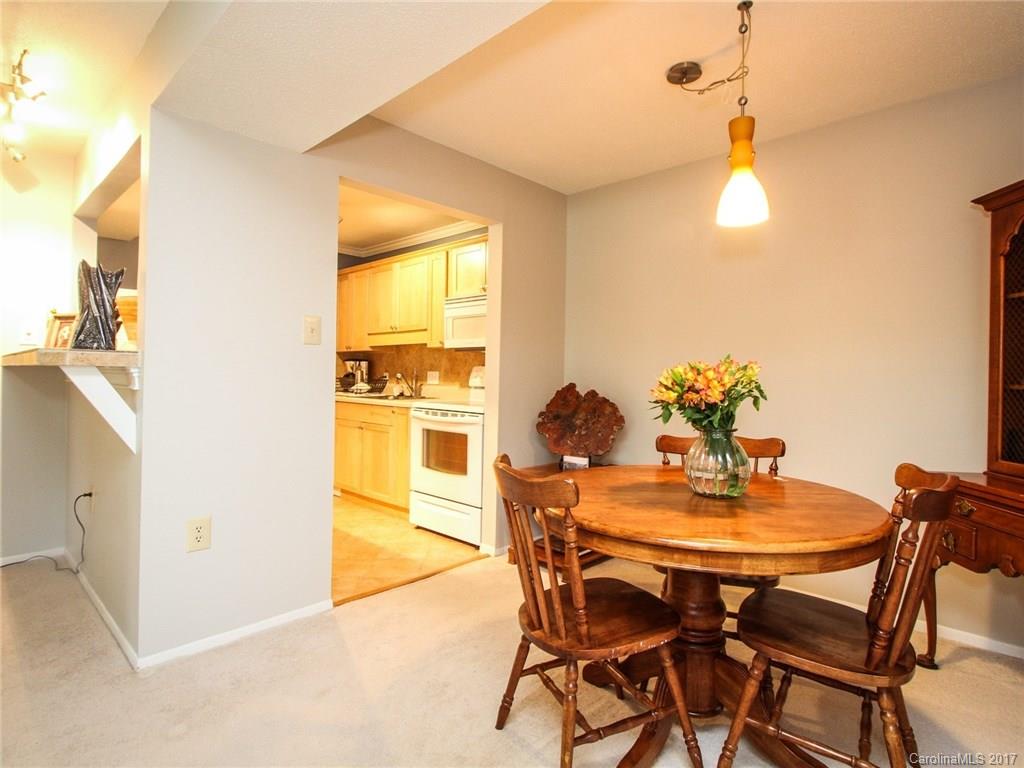 5012 Sardis Road, Unit P Charlotte, NC 28270 - Photo 11 of 24 Gallery Image 11