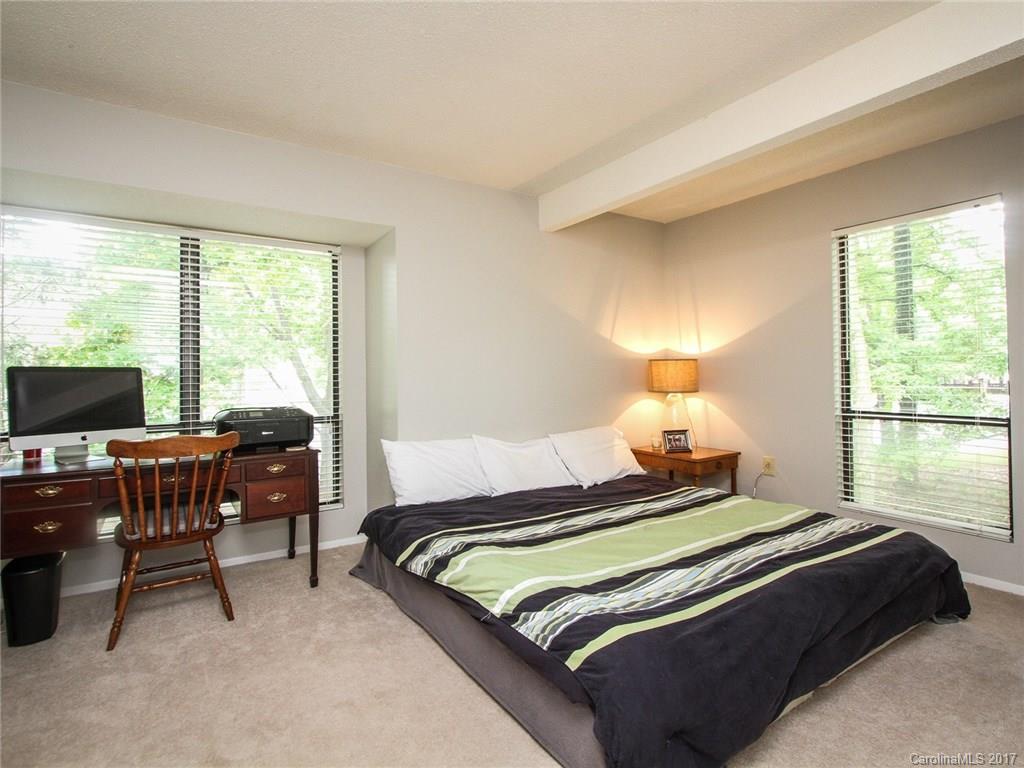 5012 Sardis Road, Unit P Charlotte, NC 28270 - Photo 13 of 24 Gallery Image 13
