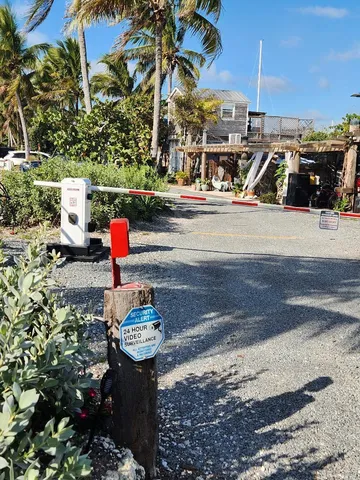 $1,890,000 | 6810 Front Street, Unit SLL1C AND SLL1D, Stock Island, FL 33040