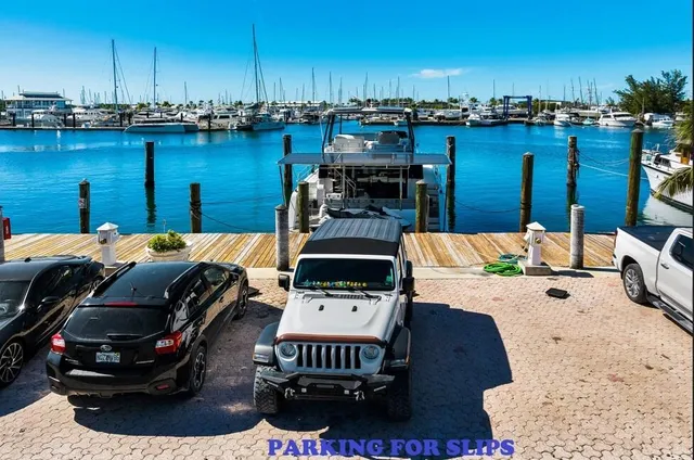 $1,890,000 | 6810 Front Street, Unit SLL1C AND SLL1D, Stock Island, FL 33040