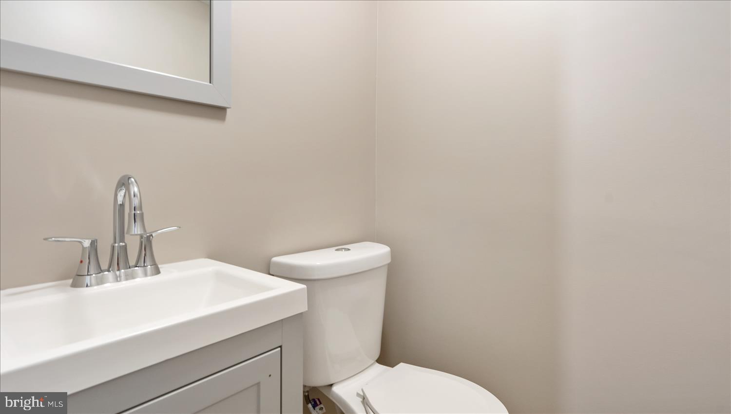 90 Berkshire Road Baltimore, MD 21221 - Photo 23 of 36