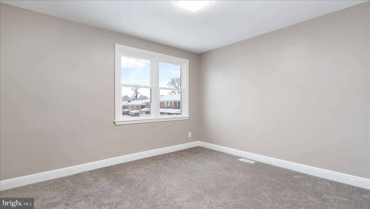 90 Berkshire Road Baltimore, MD 21221 - Photo 26 of 36