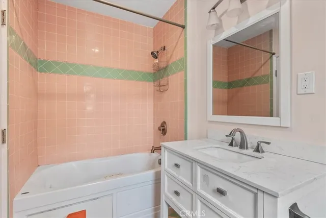 $559,997 | 3271 North I Street, San Bernardino, CA 92405