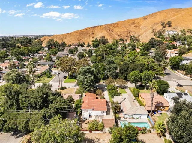 $559,997 | 3271 North I Street, San Bernardino, CA 92405