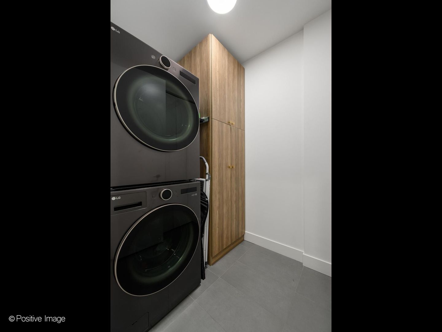 305 South Racine Avenue, Unit 6B Chicago, IL 60607 - Photo 24 of 26