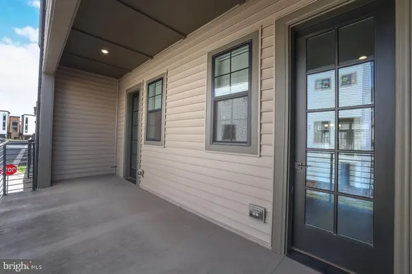 $5,000 | 22170 Penelope Heights Terrace, Ashburn, VA 20148