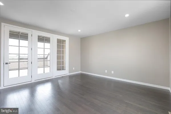 $5,000 | 22170 Penelope Heights Terrace, Ashburn, VA 20148