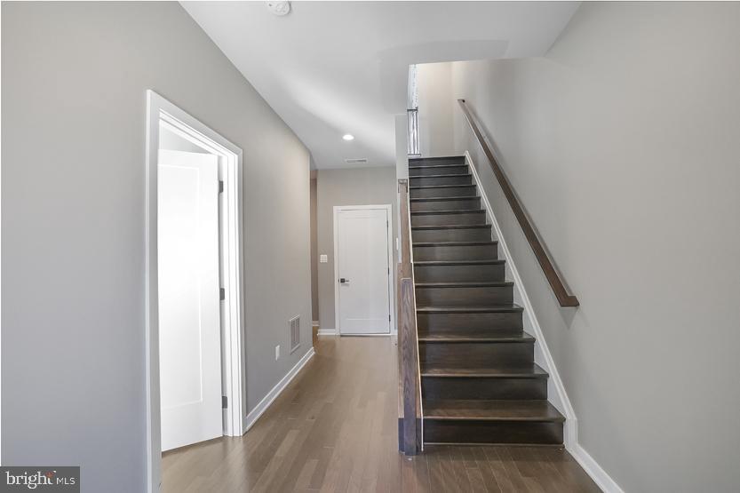 22170 Penelope Heights Terrace Ashburn, VA 20148 - Photo 5 of 61 a view of an entryway