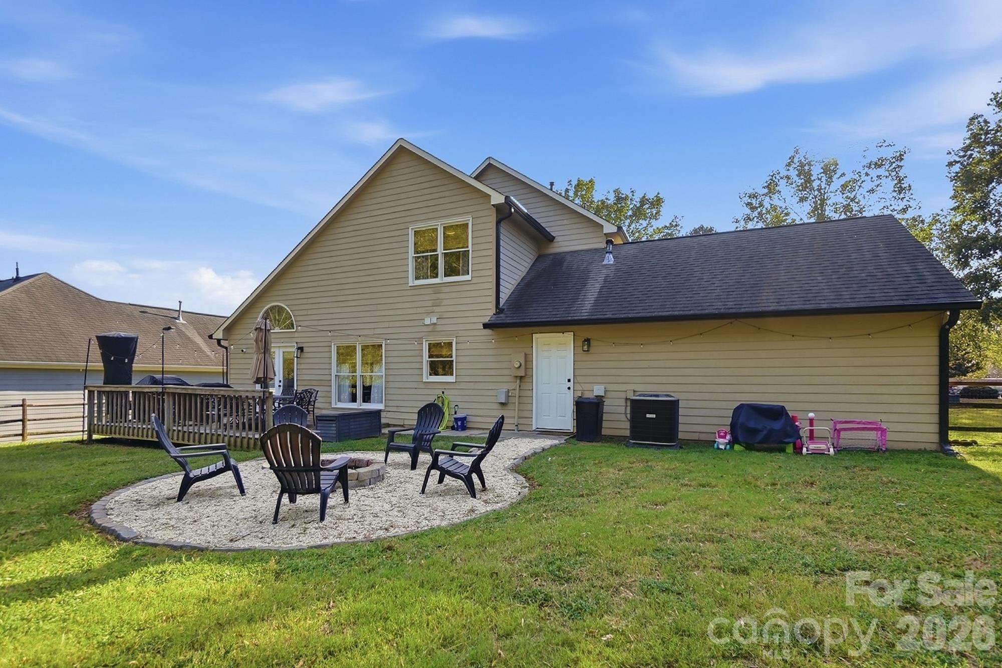 127 Sea Island Boulevard Fort Mill, SC 29708 - Photo 36 of 39 Gallery Image 36