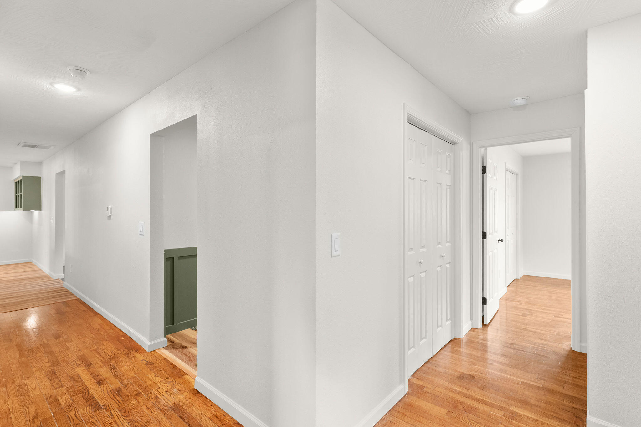 953 West Kerr Street Springfield, MO 65803 - Photo 14 of 32 FrameandFocus_WEBorMLS-11-3