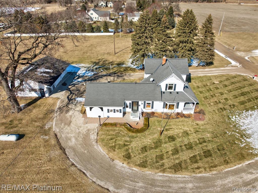 15330 Howlett Road Gregory, MI 48137 - Photo 1 of 26