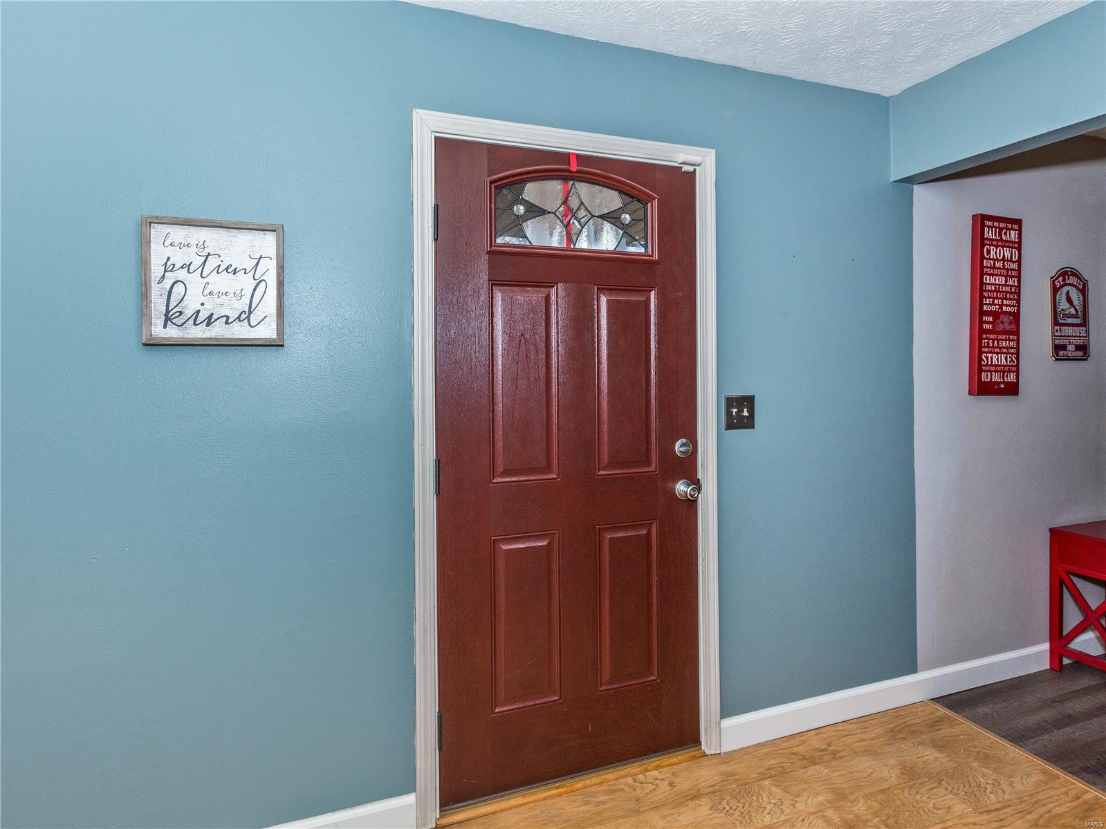 98 Sugarmill Road Troy, IL 62294 - Photo 4 of 32 Gallery Image 4