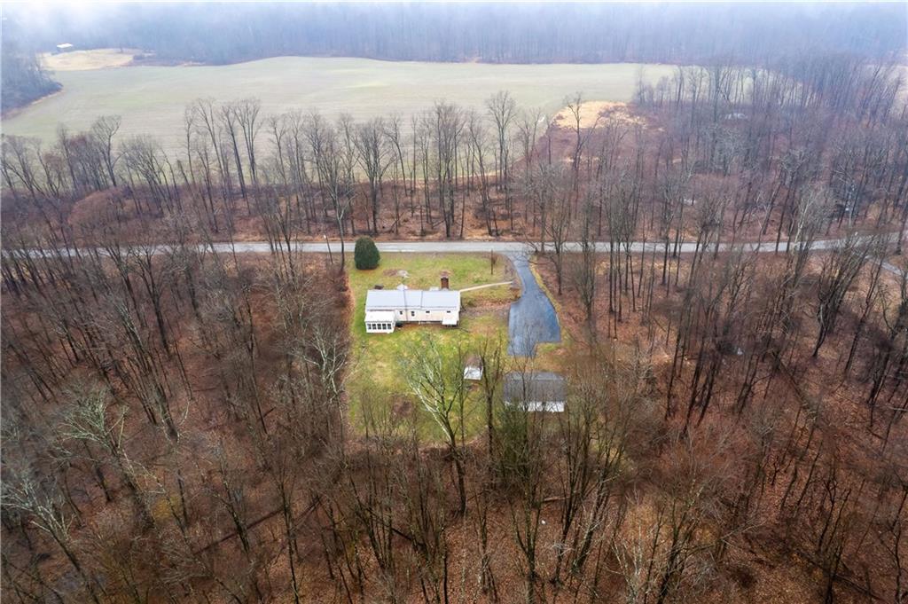 114 Hall Road Mercer, PA 16137 - Photo 12 of 36