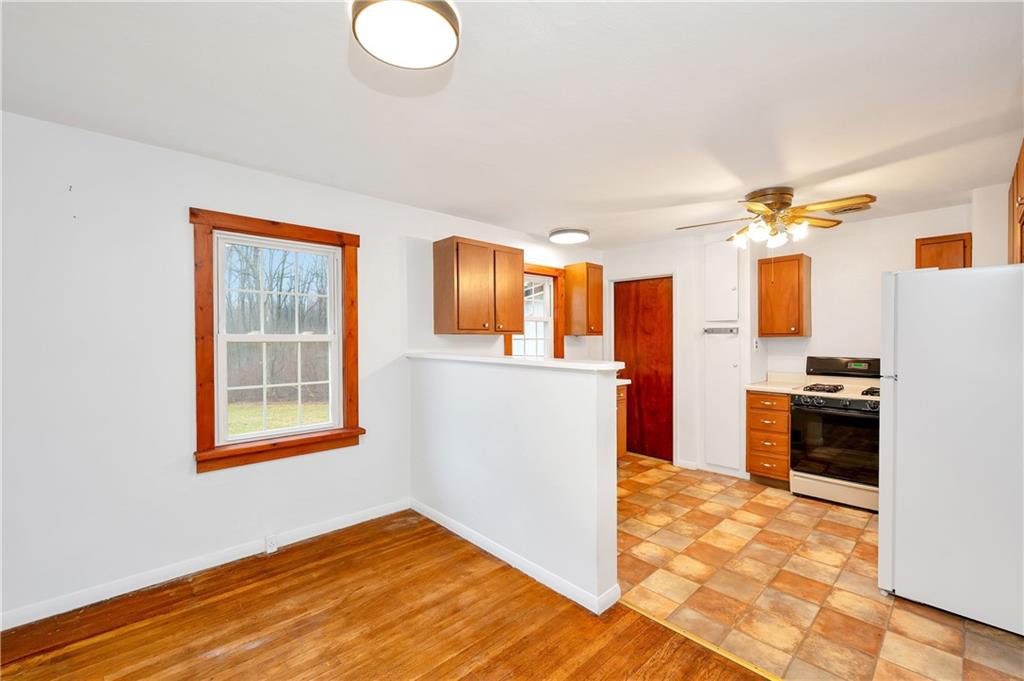114 Hall Road Mercer, PA 16137 - Photo 20 of 36 Eat-in kitchen
