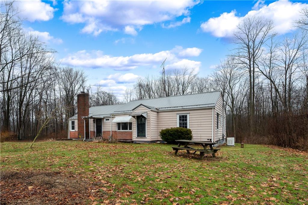 114 Hall Road Mercer, PA 16137 - Photo 2 of 36