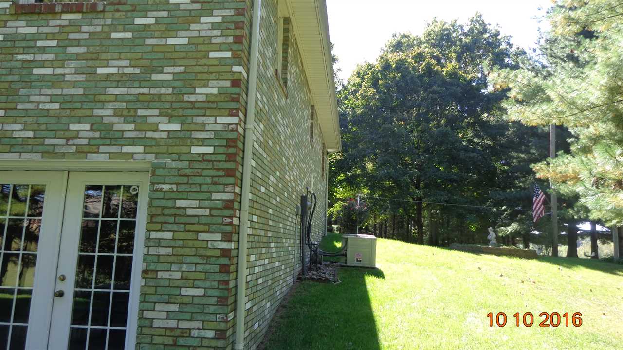 4776 Moye Road New Harmony, IN 47631 - Photo 9 of 28 Gallery Image 9