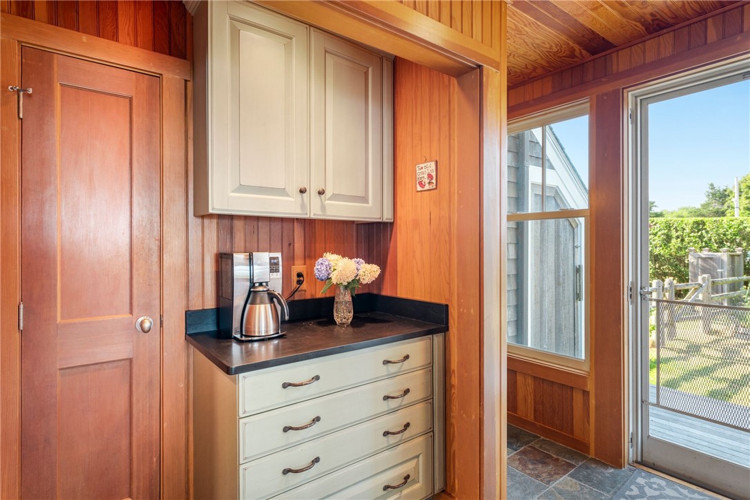 4 Hull Cove Street Jamestown, RI 02835 - Photo 35 of 49 Coffee station & pantry