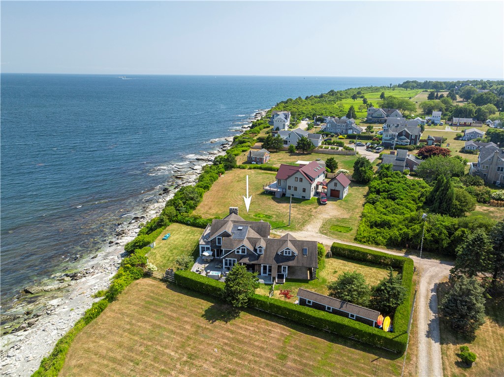 4 Hull Cove Street Jamestown, RI 02835 - Photo 4 of 49