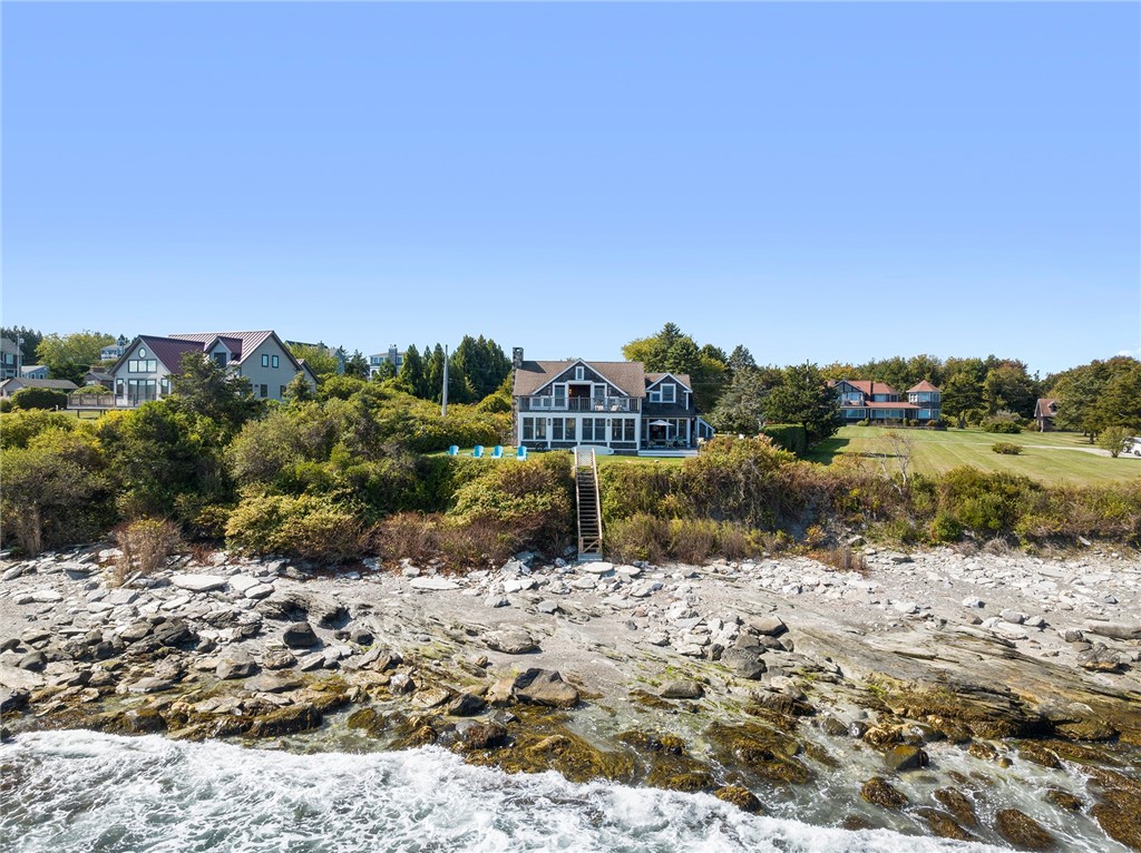 4 Hull Cove Street Jamestown, RI 02835 - Photo 6 of 49