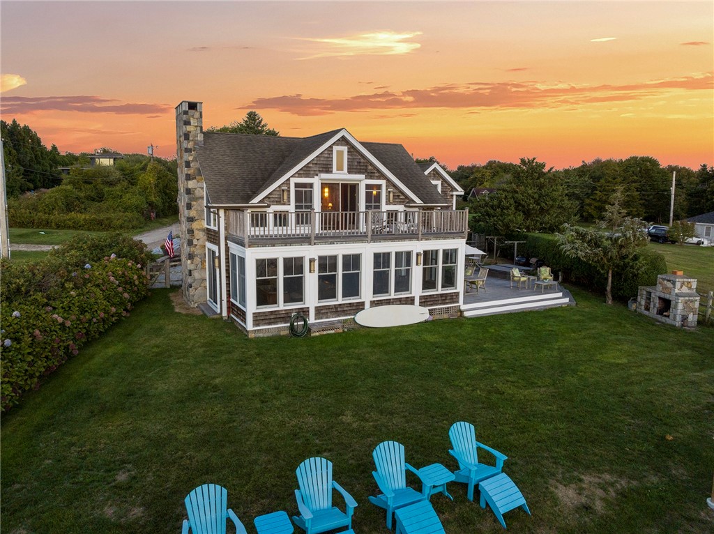 4 Hull Cove Street Jamestown, RI 02835 - Photo 10 of 49