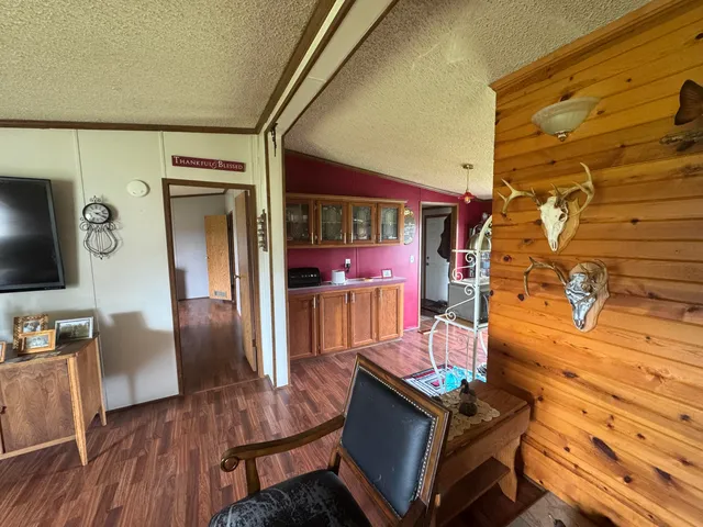 $250,000 | 3828 90th Avenue, Evart, MI 49631