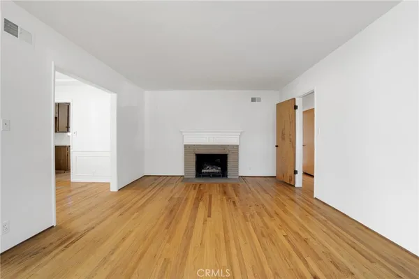 $1,079,000 | 524 North Florence Street, Burbank, CA 91505