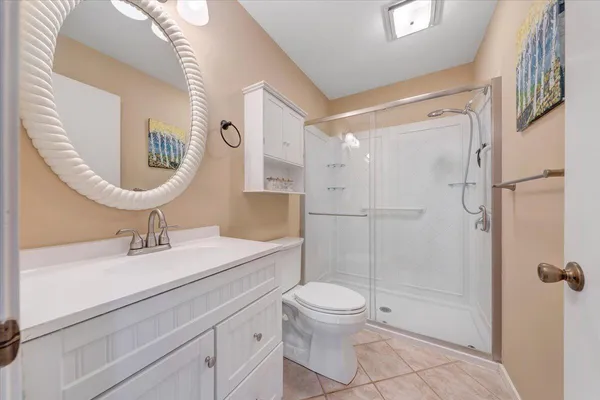 $979,700 | 27 Peninsula Point Drive, Moneta, VA 24121