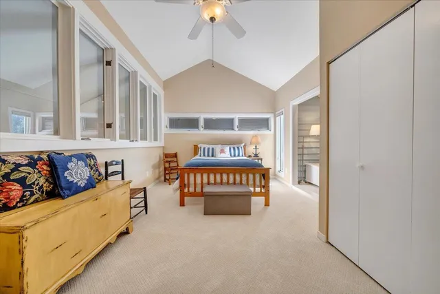 $999,990 | 27 Peninsula Point Drive, Moneta, VA 24121