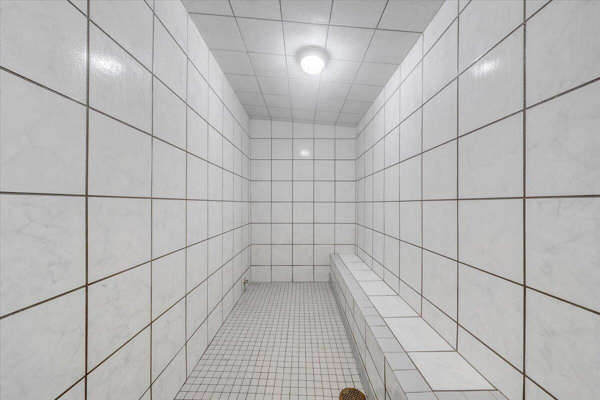 27 Peninsula Point Drive Moneta, VA 24121 - Photo 68 of 96 102-MIB09161