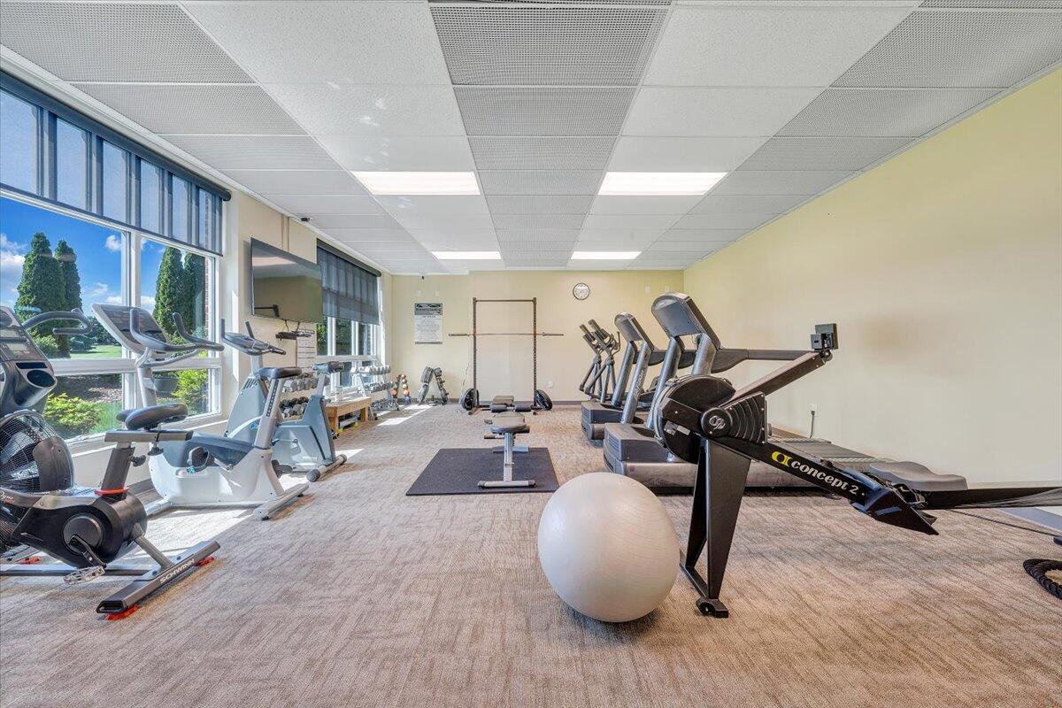 27 Peninsula Point Drive Moneta, VA 24121 - Photo 75 of 96 110-MIB09188