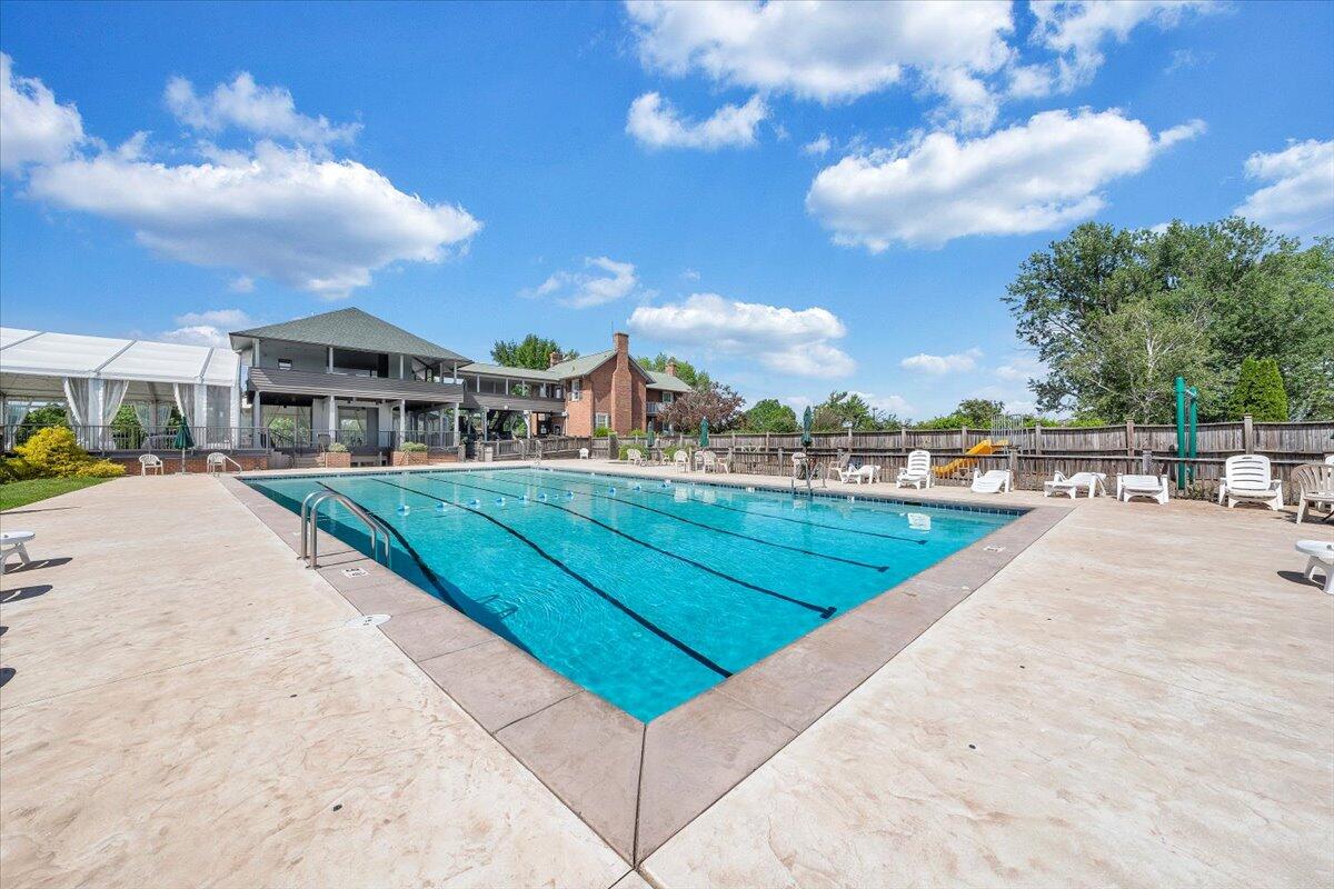 27 Peninsula Point Drive Moneta, VA 24121 - Photo 84 of 96 122-MIB09233