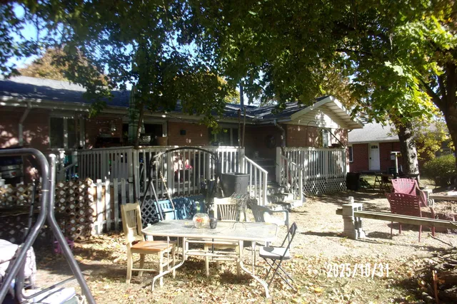 a view of outdoor space yard and patio