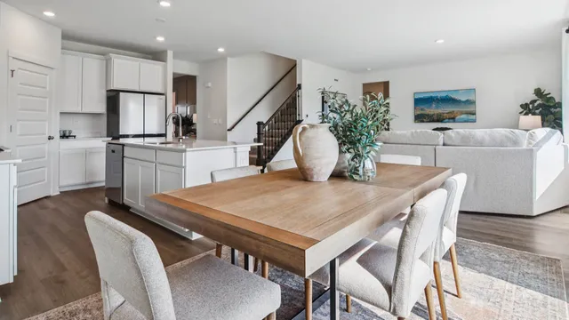 $569,990 | 1871 Keating Drive, Aurora, IL 60503