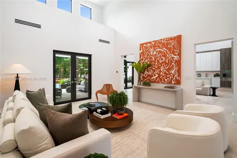 $4,995,000 | 6200 Southwest 83rd Avenue, Miami, FL 33143