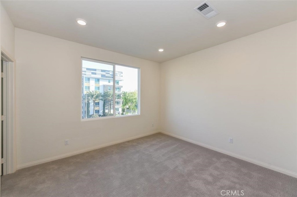 106 Unity Irvine, CA 92614 - Photo 20 of 30 Gallery Image 20