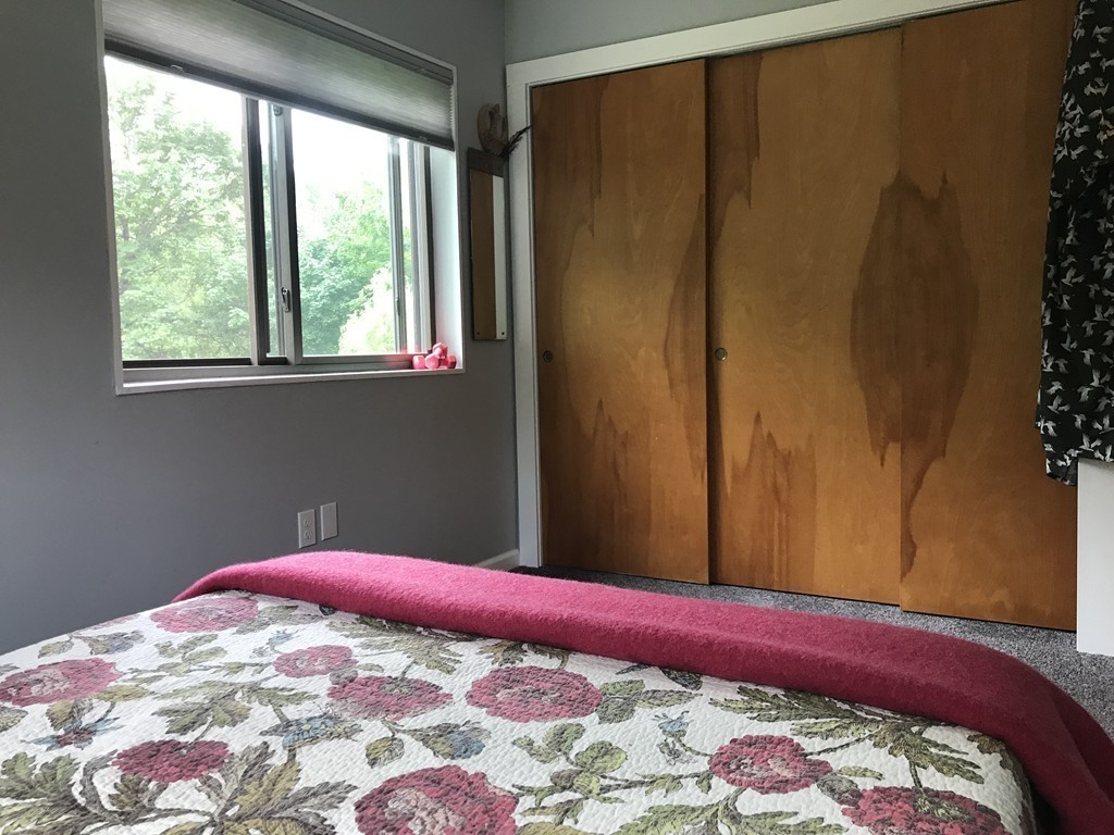 75 Spaulding Street, Unit 75 Amherst, MA 01002 - Photo 21 of 36 a view of a bedroom