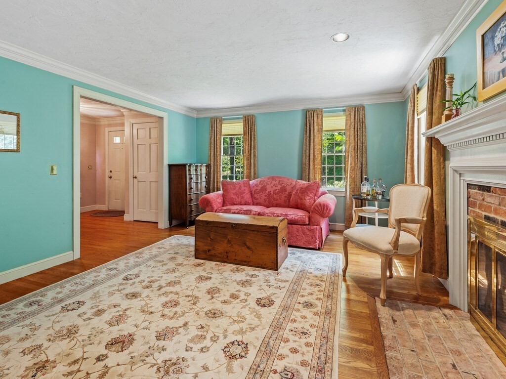 349 Bailey Road Holden, MA 01520 - Photo 14 of 41 Gallery Image 14