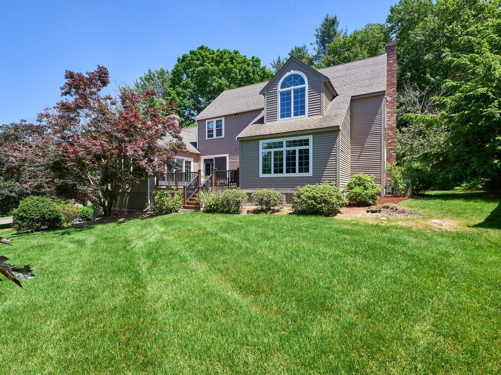 349 Bailey Road Holden, MA 01520 - Photo 8 of 41 Gallery Image 8