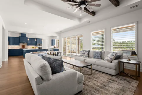 $1,300,000 | 209 Esperanza Petal Pass, Liberty Hill, TX 78642