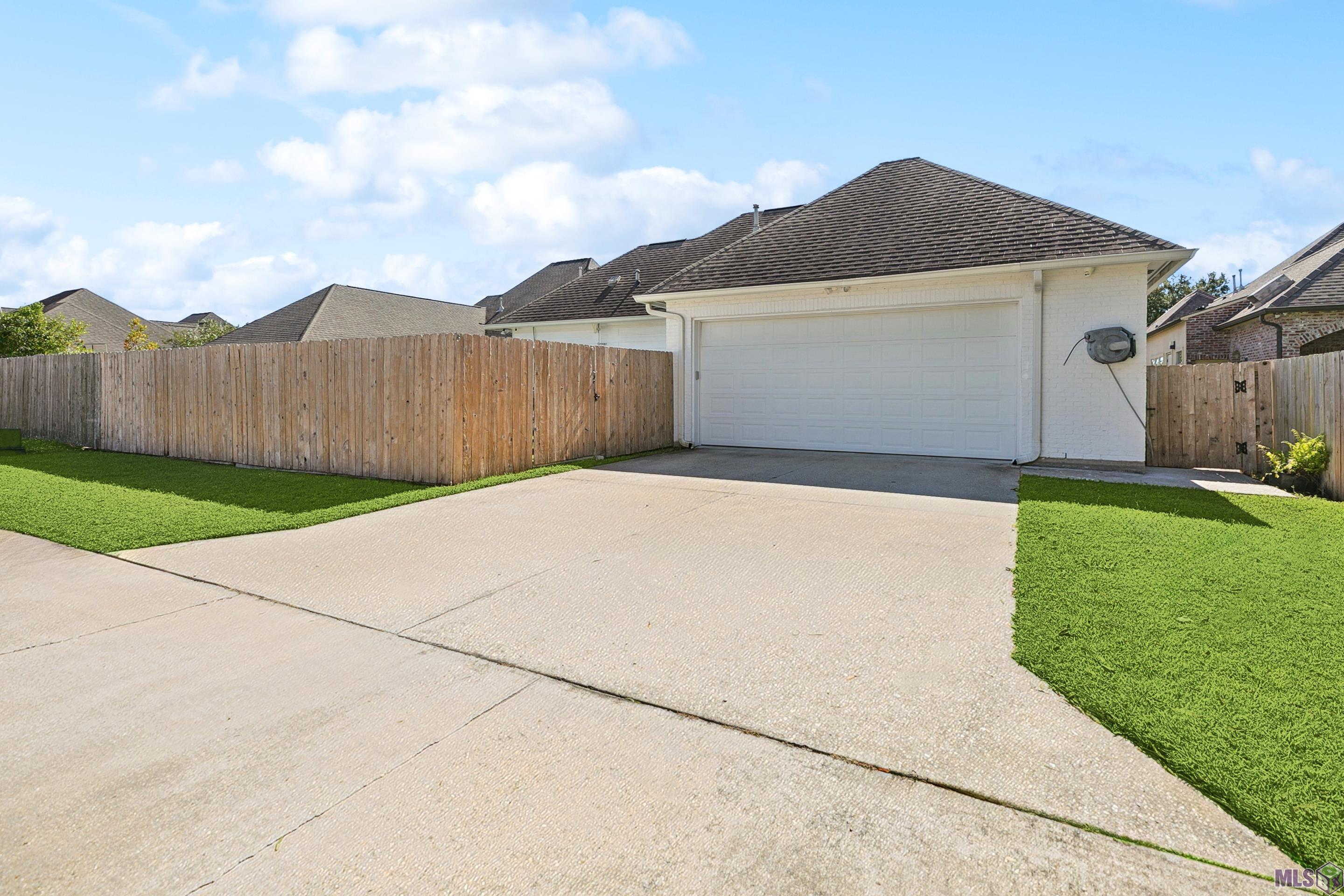 3010 Grand Way Avenue Baton Rouge, LA 70810 - Photo 33 of 34