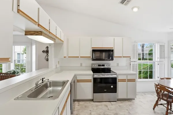 $245,000 | 1690 North Foxboro Loop, Crystal River, FL 34429