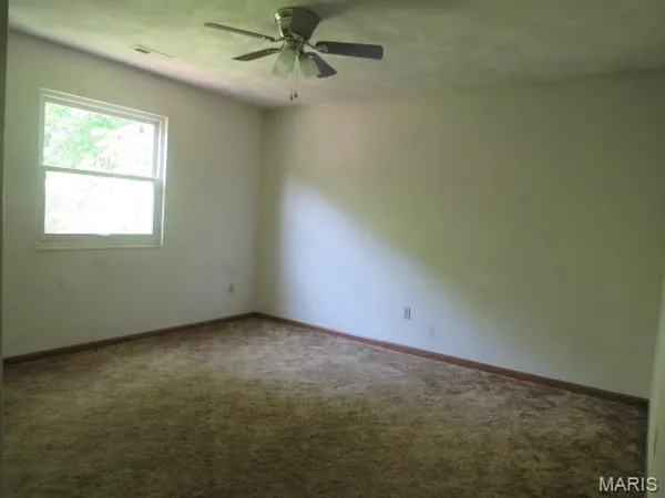 $94,900 | 3335 Dovershire Drive, Belleville, IL 62221