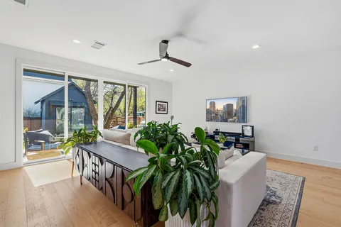 $1,175,000 | 4313 Jinx Avenue, Unit 1, Austin, TX 78704