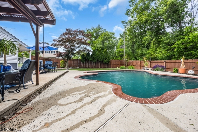 1038 Centre Street Raritan, NJ 08869 - Photo 30 of 30