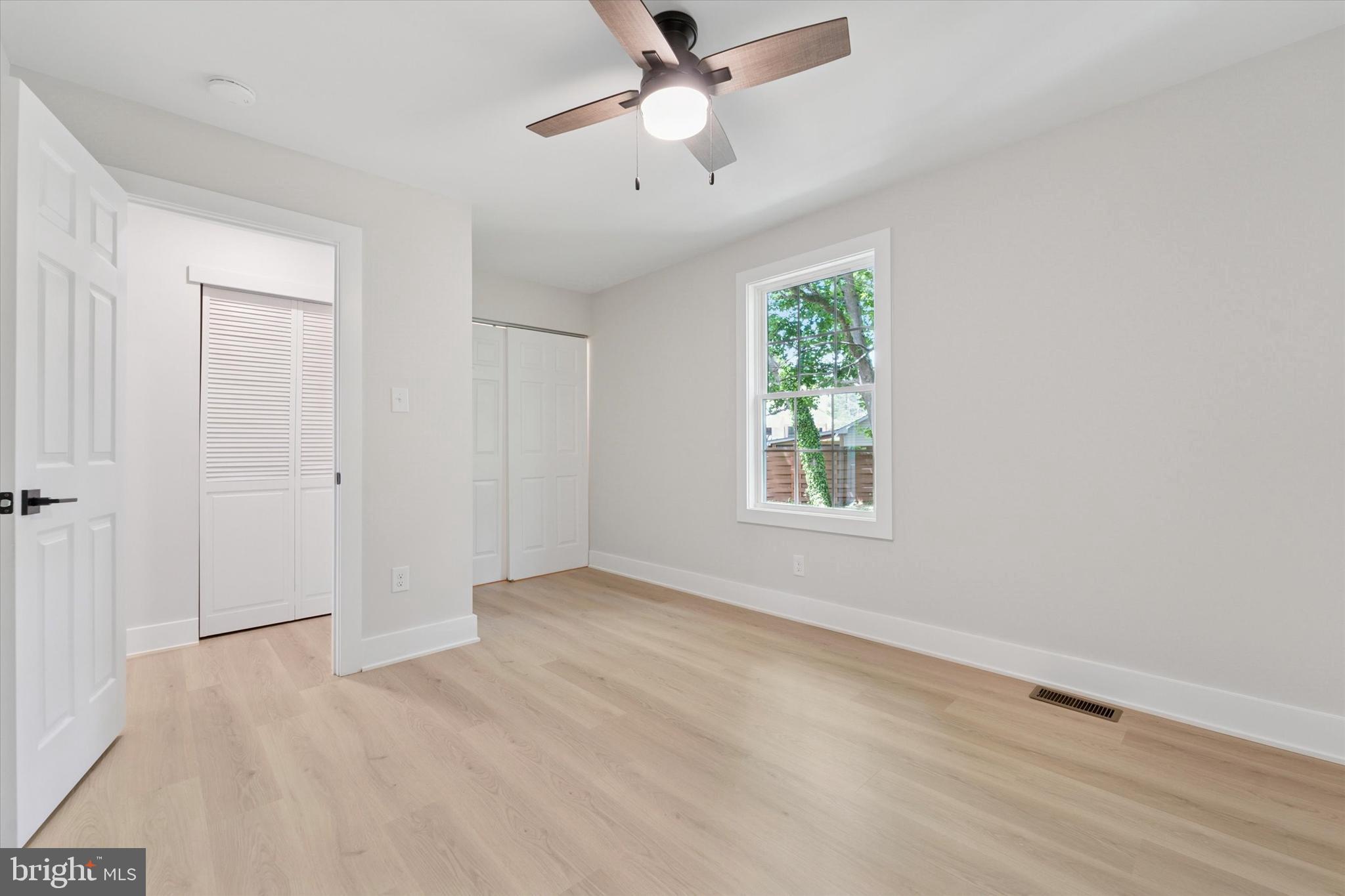 130 Walnut Avenue Pitman, NJ 08071 - Photo 16 of 35 wooden floor in an empty room with a window