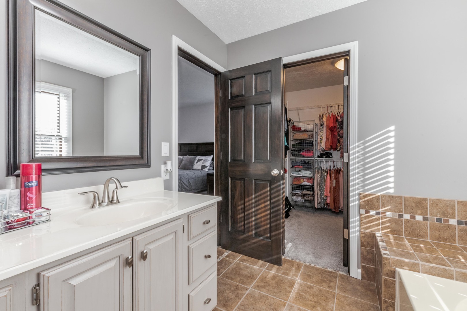 3304 Barrington Road Bloomington, IL 61704 - Photo 33 of 64