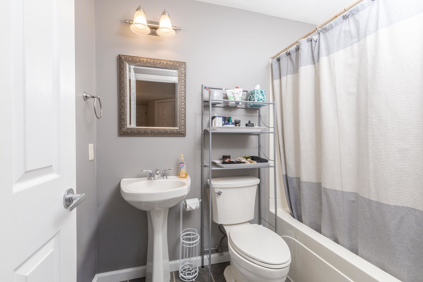 3304 Barrington Road Bloomington, IL 61704 - Photo 39 of 64